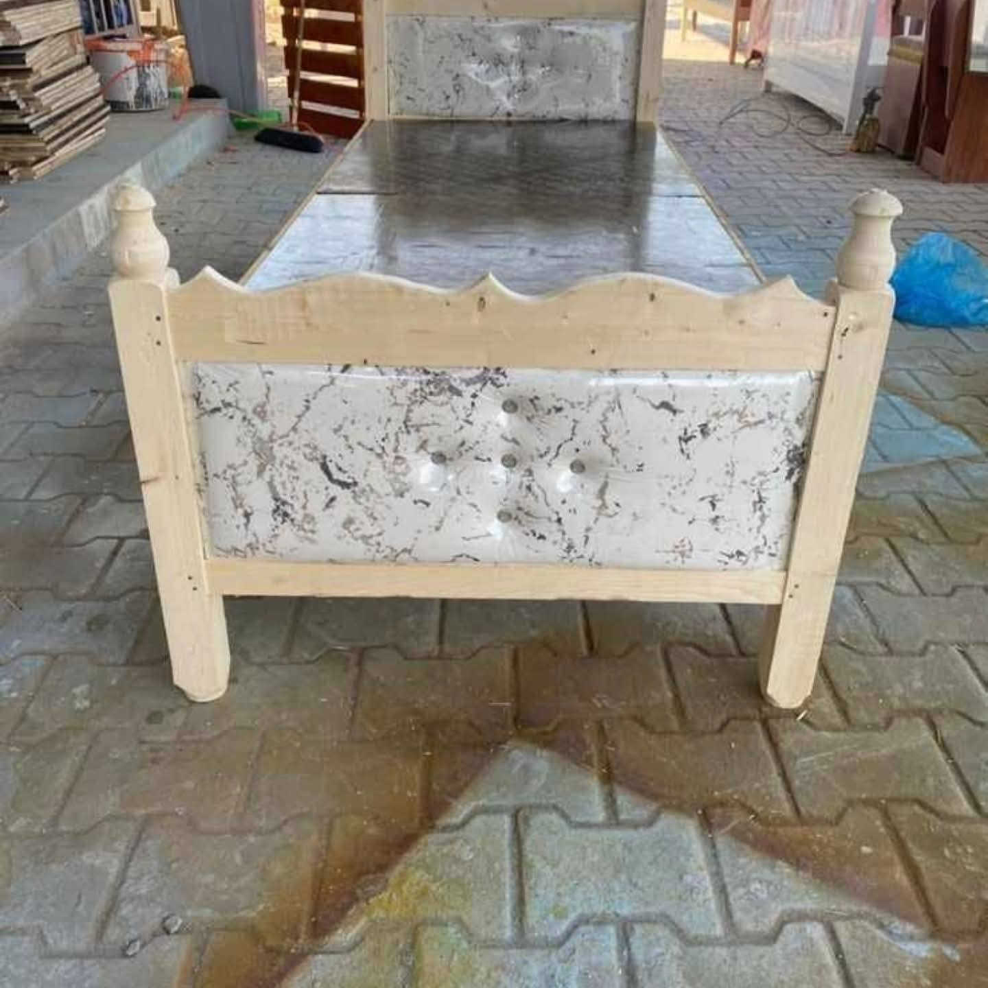 📌توصيل مجانا مجانا  المهيمن 
🛏 سرير حديد تركي🇹🇷
القياس📐: 190 × 90
السعر: 70 ألف💸

🛏 سرير خشب شغل تسكام عراقي🇮🇶
القياس:📐 190 × 90
السعر: 60 ألف💸

🛏 سرير طفل 👶طابق واحد
القياس:📐 150 × 80
السعر: 70 ألف💸

🛏 سرير طابقين تركي🇹🇷 كبير
القياس:📐 190 × 90
الارتفاع: 150📏
السعر: 160 ألف💸
سرير خشب نفر واحد تسكام عراقي🇮🇶
 70الف 💸
🚚 توصيل مجاني مجاني داخل النجف فقط
اما اقضيه ونواحي 10الف التوصيل 
📞 للحجز والاستفسار اتصل   واتساب
*********** 😊👍💕
