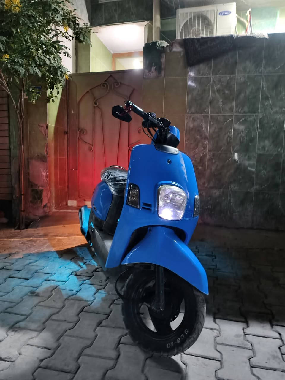 للبيع 🛵
بوليس نوزل 
نكره سلف 
السعر 750 وبي مجال
***********
