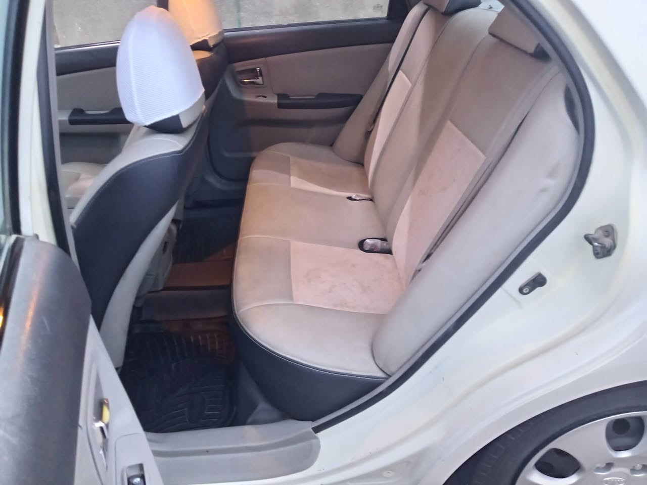 السلام عليكم كيه سبكتره موديل 2007 ماشيه 150الف. كير ومحرك وحداديه وتبريد خير من الله السياره بيه قطعتين صبغ بدون كل حادث مكفوله من كل ضربه السياره بأسمي سنويه جديده وهزه جديده السعر 89 عنوان السياره كربلاء الرقم ***********
