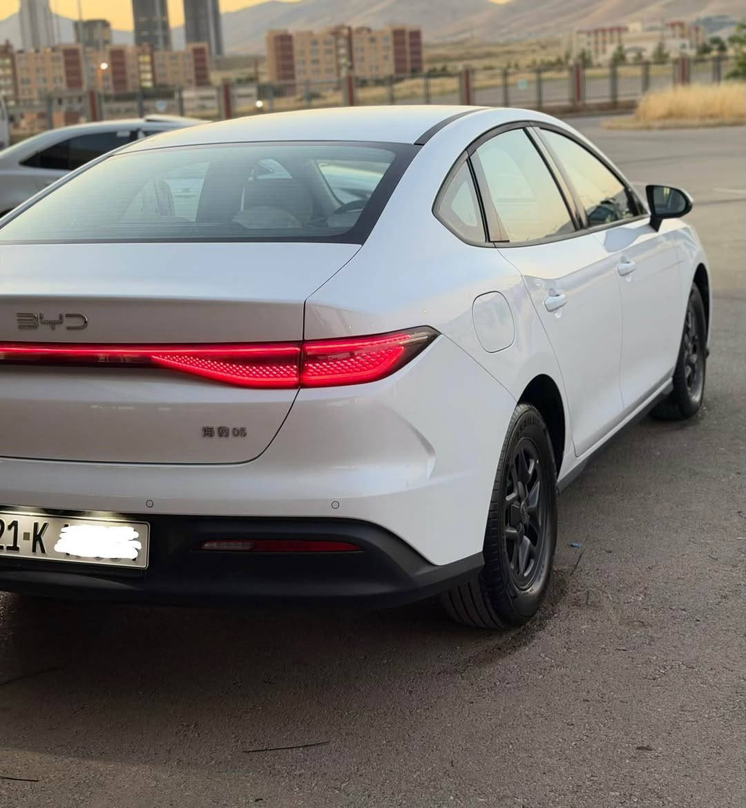 Byd seal 05 2100km
بی بۆیاخ بی سارد بی تەرزە ٢٠٢٥ زۆر پاکە ٤٠٠٠کم ڕۆشتووە شەحن و ئەشیای خۆی لەگەڵ وەک سفر وایە 
نرخی ١٣٧$ مەجالیک کەم 
***********
***********
ناونیشان سلێمانی السليمانية, العراق
