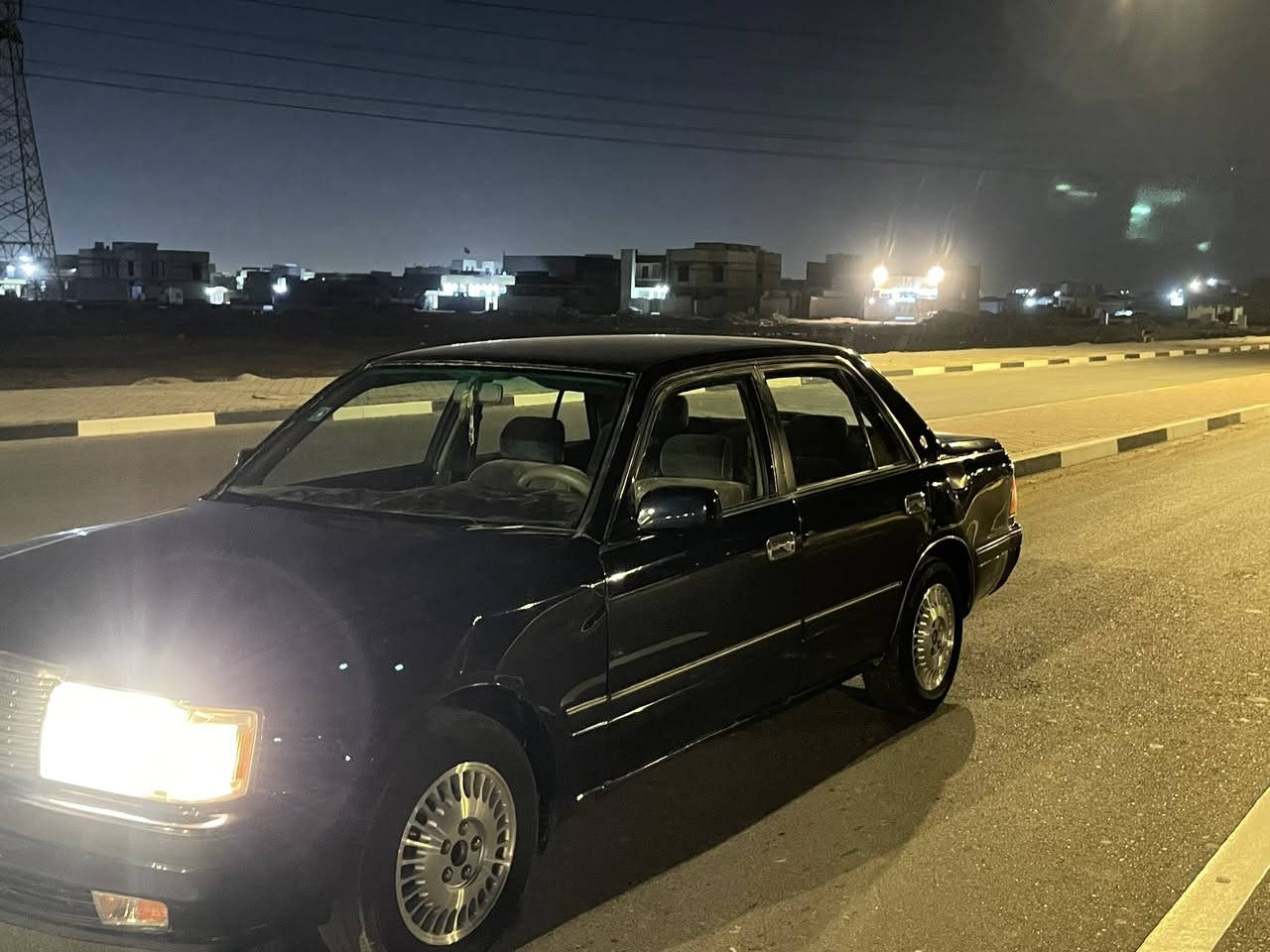 سلام عليگم 
راس الثور تگم  مديل 2000
مگفول من الكص والنقل والعيب الشرعي 
لون نيلي رقم بصره معامله گامله تغيرر لون 
تخم تاير جدد سياره جديده 
مگاني لبصره 
السعر 85 
للاستفسار ***********
