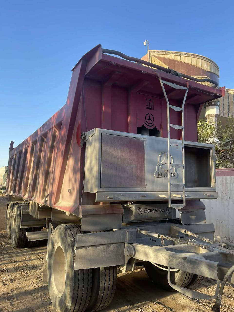 للبيع مقطوره طول سبعه وربع شغل بغداد شاصي مكفول ونج سكس ونص تخم تاير جاهزه للعمل خفيفه مال كبان شاصي 14مكان بابل استفسار *********** السعر 165 ورقه
