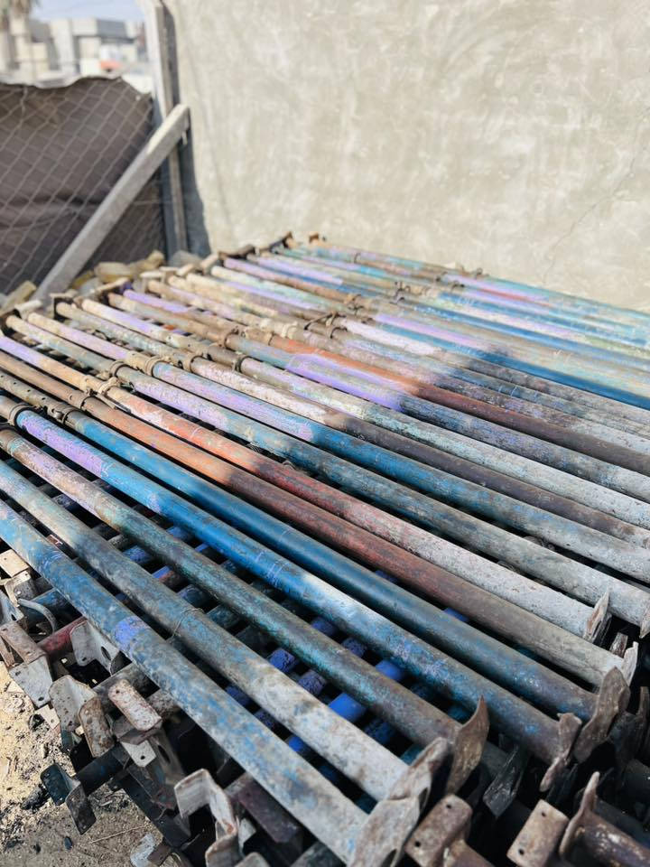 جكات حاضن للبيع نضيف الأصلي سن خشن العدد(٢٥٠) العنوان حله ***********
