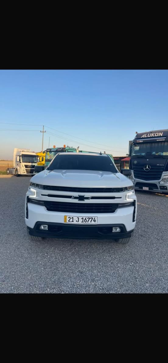 للبيع سلفرادو موديل ٢٠٢٢  سياره جاهزه مقفوله Z71 ٨سلندر عنوان سليمانيه سعر ٢٧٥ بيها مجال


**إذا كنت صاحب هذا الإعلان وتريد حذفه لأي سبب، رجاءا أرسل رسالة إلى الدعم الفني**