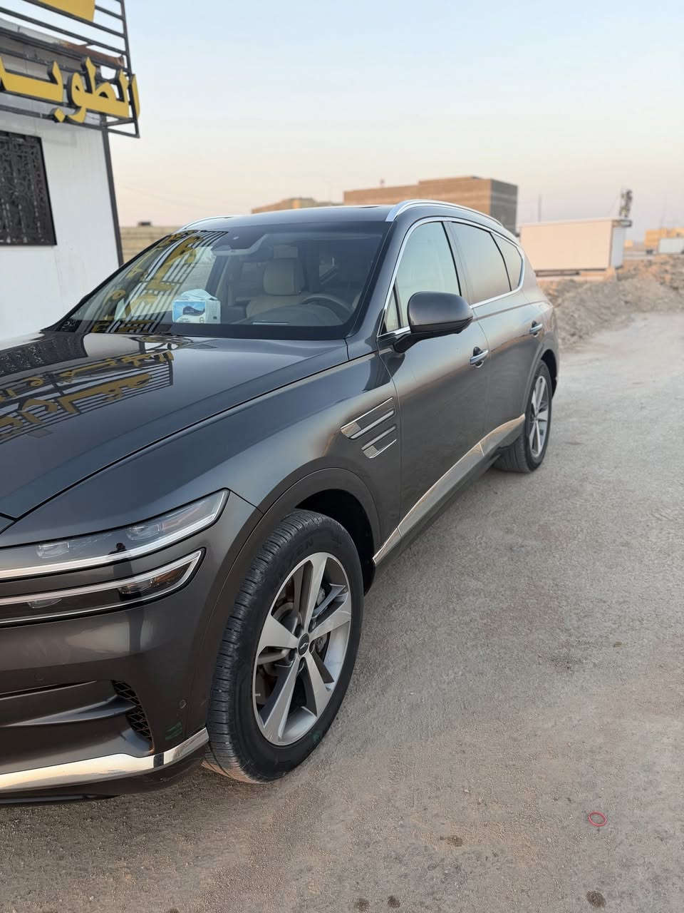 للبيع 
***********
بكاني بصره 
80وسبعه راكب
