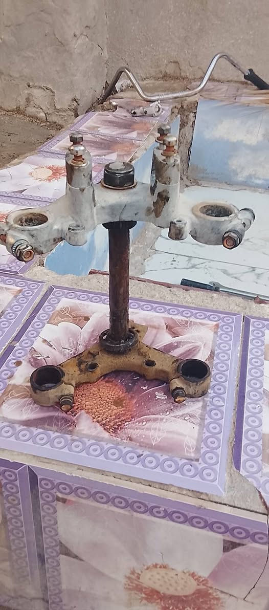 وياله وغراض  جونده للبيع
كله اصليه 
العنوان السماوه قضاء رميثه 
للتواصل 
*********** او خاص
