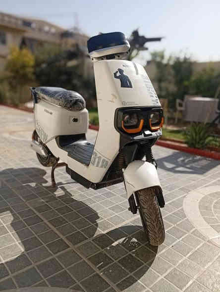 متوفر ماطور شحن
النوع 318 كوري مار
1- البطاريات 6 دبل كبار 
2- الملف 1800W
3- مفتاح تشغيل 
4- بصمه الكتروني 
5- المكان موصل جانب الأيسر 
6 - السعر 500 وبي مجال قليل الطيبين
7- الرقم التلفون ***********7 وبي واتساب
