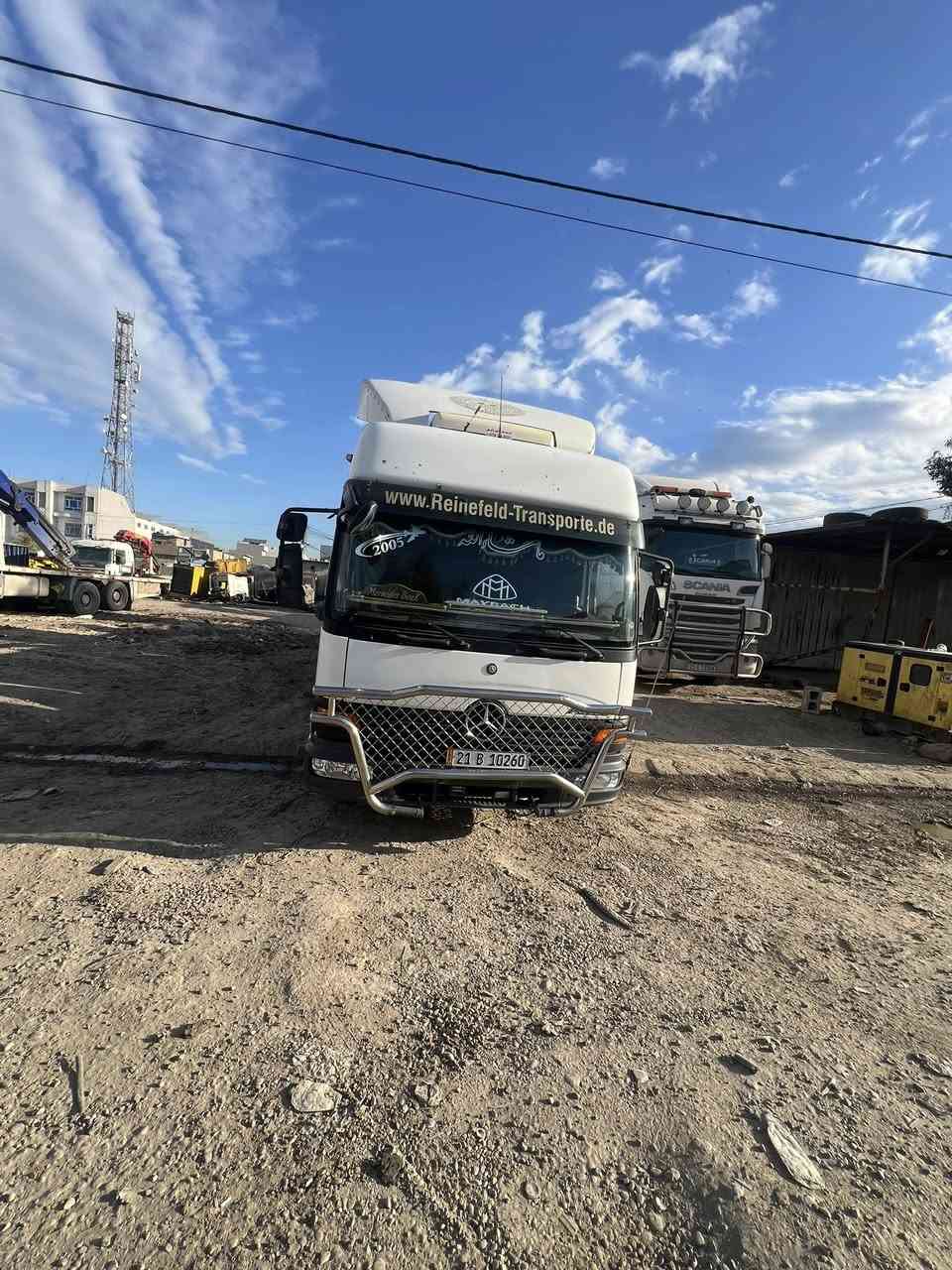 سلام وعلیکم اتیکۆ شەمحە مودیل ٢٠٠٥ مواسەفات هاف تحدیل سرحە هەوراس هەزە سەنەوی هەتا ٢٠٢٩ نوێیە  چوار پستۆن شەش برغی کرێن ٣طن ٣ سلایت  ***********
