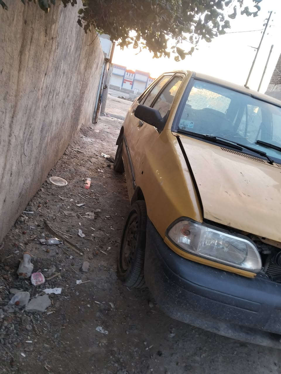 سلام عليكم ورحمة الله وبركاته عندي سايبه البيع موديل 2013 كير محرك زينات حيل السياره  شايله روحه سنويه عضم عاج رقم بغداد السعر 22 بيها مجال الطيبين قليل حك الجيه مايجبك اعبر المنشور ، ***********
