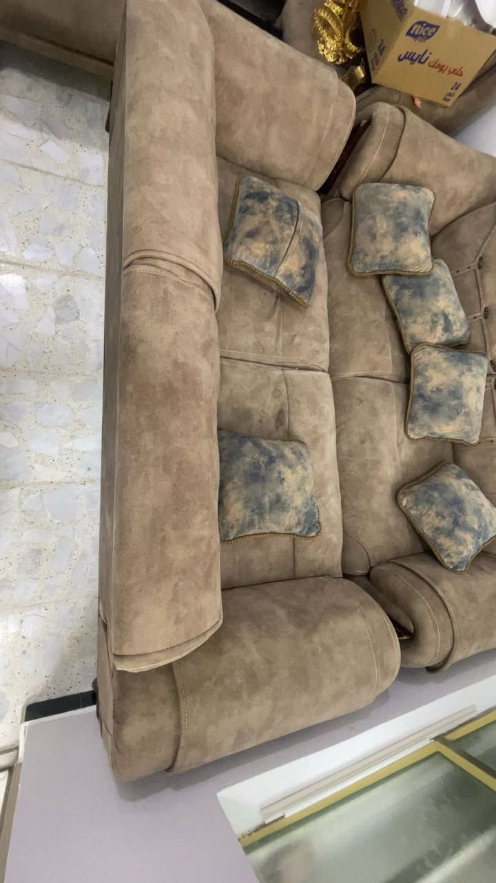 تخم 10 مقاعد بسعر 500 وبي مجال تركي درجة اولة تركي اكلاسك


**إذا كنت صاحب هذا الإعلان وتريد حذفه لأي سبب، رجاءا أرسل رسالة إلى الدعم الفني**