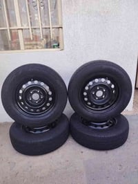 تايرات افانتي مع كبات الحجم 15 للبيع مسختدم 20 يوم جدد كدام عينك تصل ع...