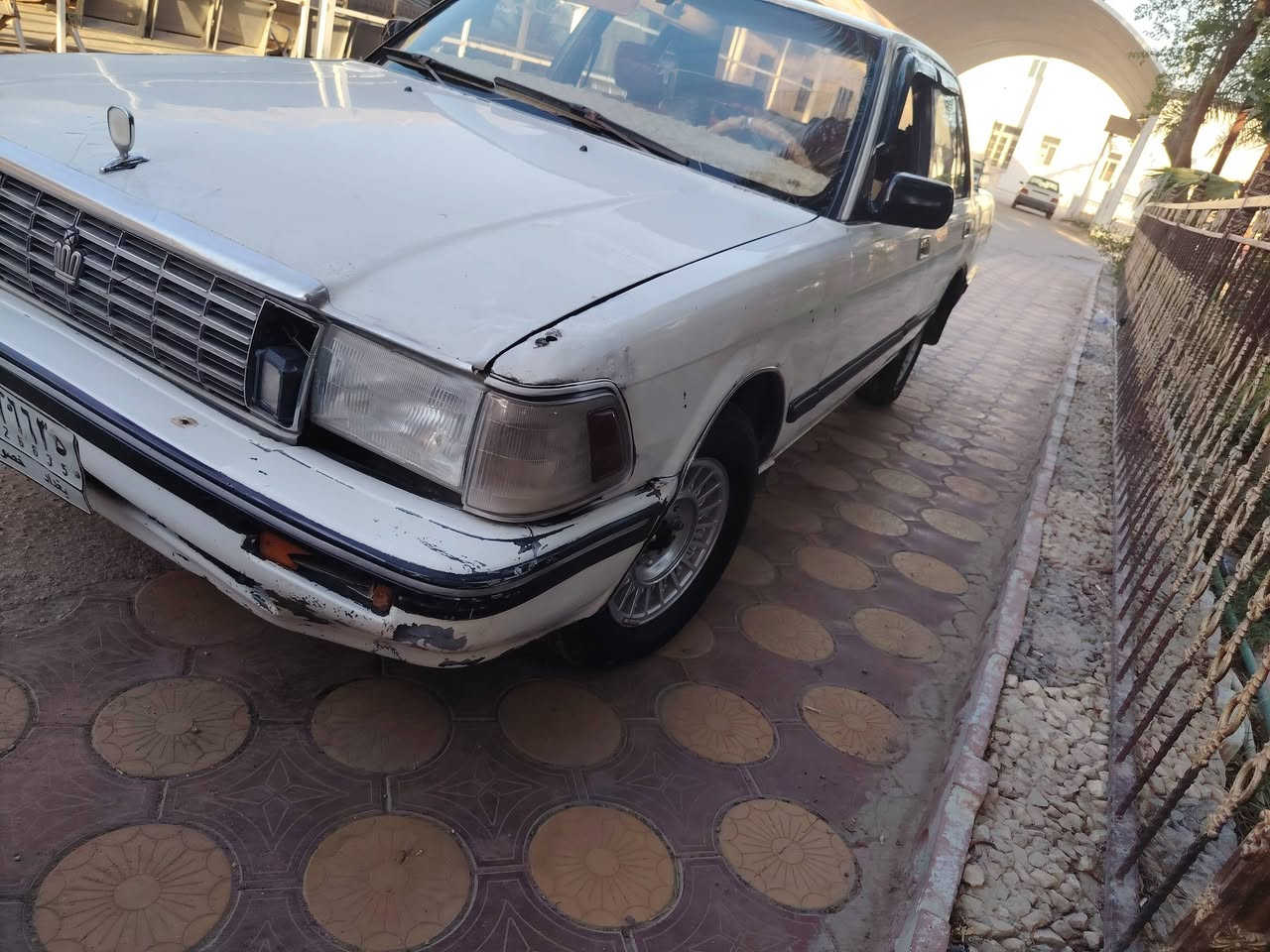 سلام عليكم للبيع سيدان مكينه وكير راس الثور حاويه تخم تاير حد اديه جديده سنويه ماصاقطه تحويل مباشر سياره جاهزه مكفوله من كص نقل جثه سياره جاهزه كهربايات كلهه شغاله السعر ٢٨مكاني نجف مناذره ***********

