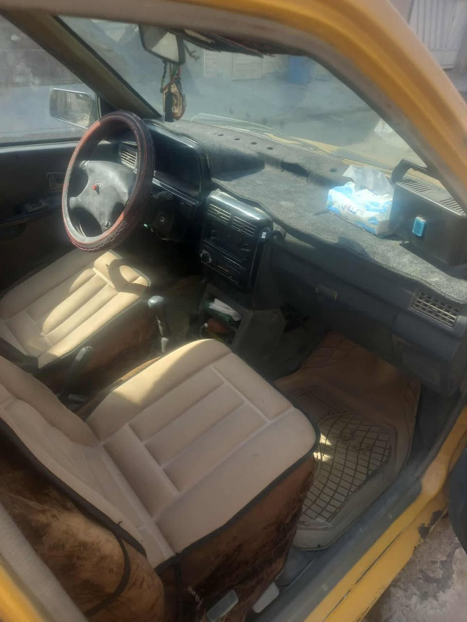 سايبا للبيع موديل ٢٠١١
بغداد رقم انكليزي سنويه بأسمي للغاية سنة 2029 

مكاني: بغداد الدوره 

كير ومحرك مكفول داخل نظيف بيه خياسات بسيطه مثل ما واضح بالصور 

السعر:  22 ورقه وبيه مجال بسيط حك الجيه 

رقمي: *********** بيه واتساب

هيئه وغرامات مصفره
