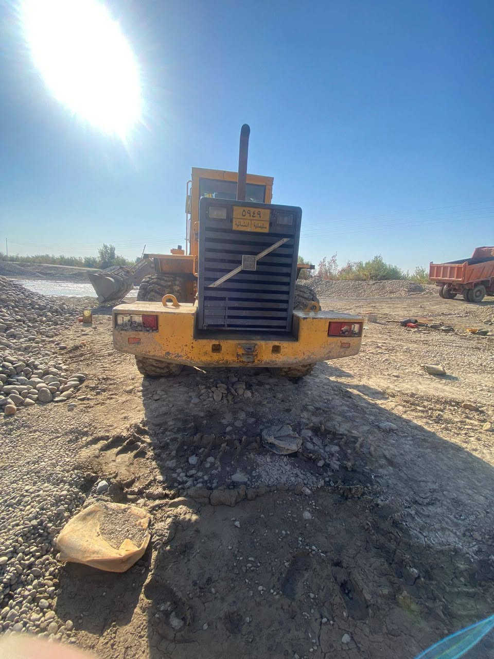 السلام عليكم
شفل ڤالڤو موديل 2000

حجم 120

رقم سليمانيه تحويل مباشر 

محرك كير كهربائيات كلها شرط 

السعر 425 $ وبي مجال 

تايرات نص عمر‏ الاستفسار الاتصال ع الرقم ناحية العلم ‪***********‬‏
