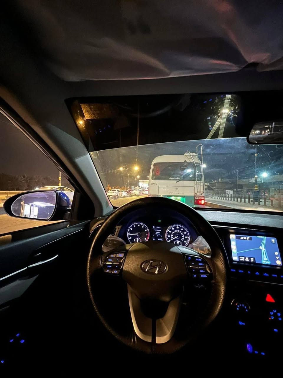 سلام عليكم 
النترا مديل 2019 امريكي 
محرك 2000 دوش
ايرباك كله سليم بلادي
كير AT بلادي 
3 انضمه قياده 
ماشيه 79
تخم تاير جديد 
دوشمه عامه 
منضومه زنون جديده 
شاشه حجم كبير 
كامره داوره 360 
تحكم ستيرن جهتين 
مانع انزلاق 
تحديد مسار
والمواصفات المعروفه مال 2019 ووسونار موجود 
سياره جديده خير من الله تاخذها ربع متصرف عليها 
ضرر السياره كلير   قطعتين فقط بنبد وباب الصدر 
وصبغ جاملغ امامي انضربت هنا  عندي باقي كفاله عامه سونار موجود 
كير مكينه صدر كفاله عامه سياره بغداد بسمي
سعرها 135 بيها مجال   
مكان السياره بغداد مكلف بنشر مو صاحب سياره
صاحب سياره *********** بي واتساب
