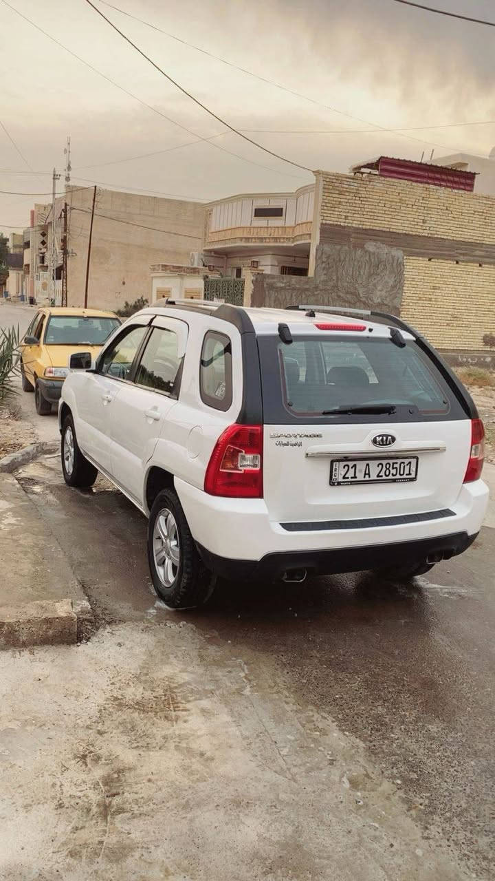 السلام عليكم سبورتج ٢٠٠٩ خليجي بأسمي رقم شمالي تريد تحويل تريد وكالة مكفولة من الصبغ والضربة فقط ربع الجاملغ الخلفي صبغ بدون دواخل صدر جديد خلفي وامامي على أيدي وتخم تاير جديد صار اسبوع شديته تدفئة وتبريد جيدة جدا   والسونار موجود مع الصور  مكان السيارة بغداد
للاستفسار الاتصال ع رقم 
***********
