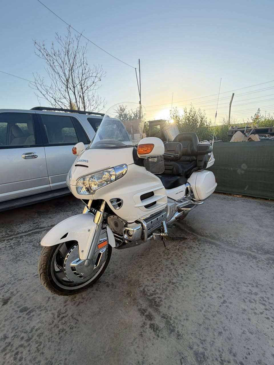 سلام عيلكم شاباب لبيع دراجه گولدت وينگ موديل ٢٠٠٧دخول جديت شاشة كبير سمعا كبير ليڤل ٣ بدون رقم  سعر ٦٣بي ماجال شوي رةقم واستاپ***********  مكانه اربيل
