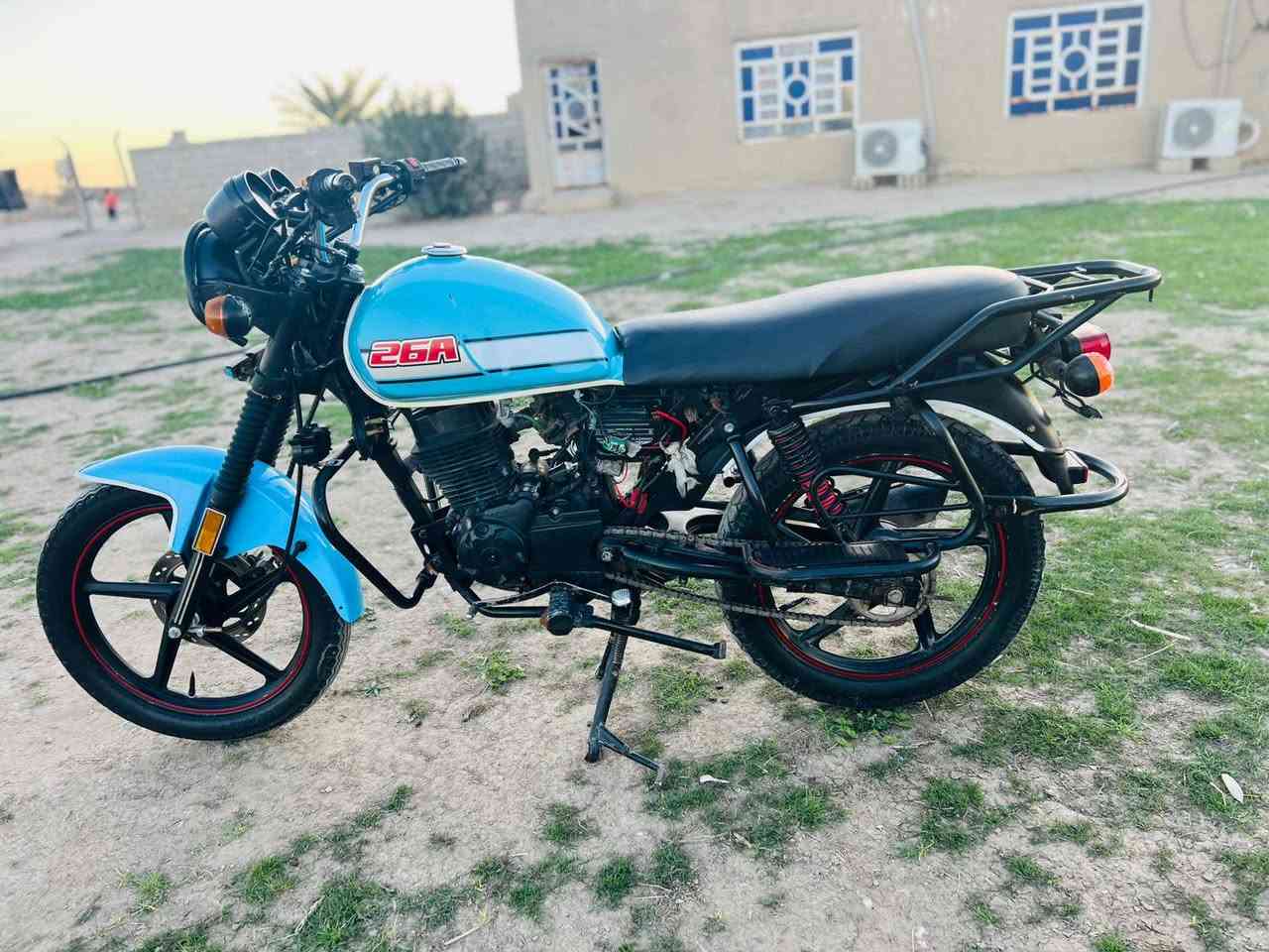 يا الله سلام عليكم دراجه للبيع دايون موديل 23 أوراق استنساخ دراجه مكفولة كفالة عامه محرك 200اسويج سجينه دراجه انضف من الصوره السعر مليون وبيها مجال شراي اتصل وبيك خير ودلل الرقم ***********
