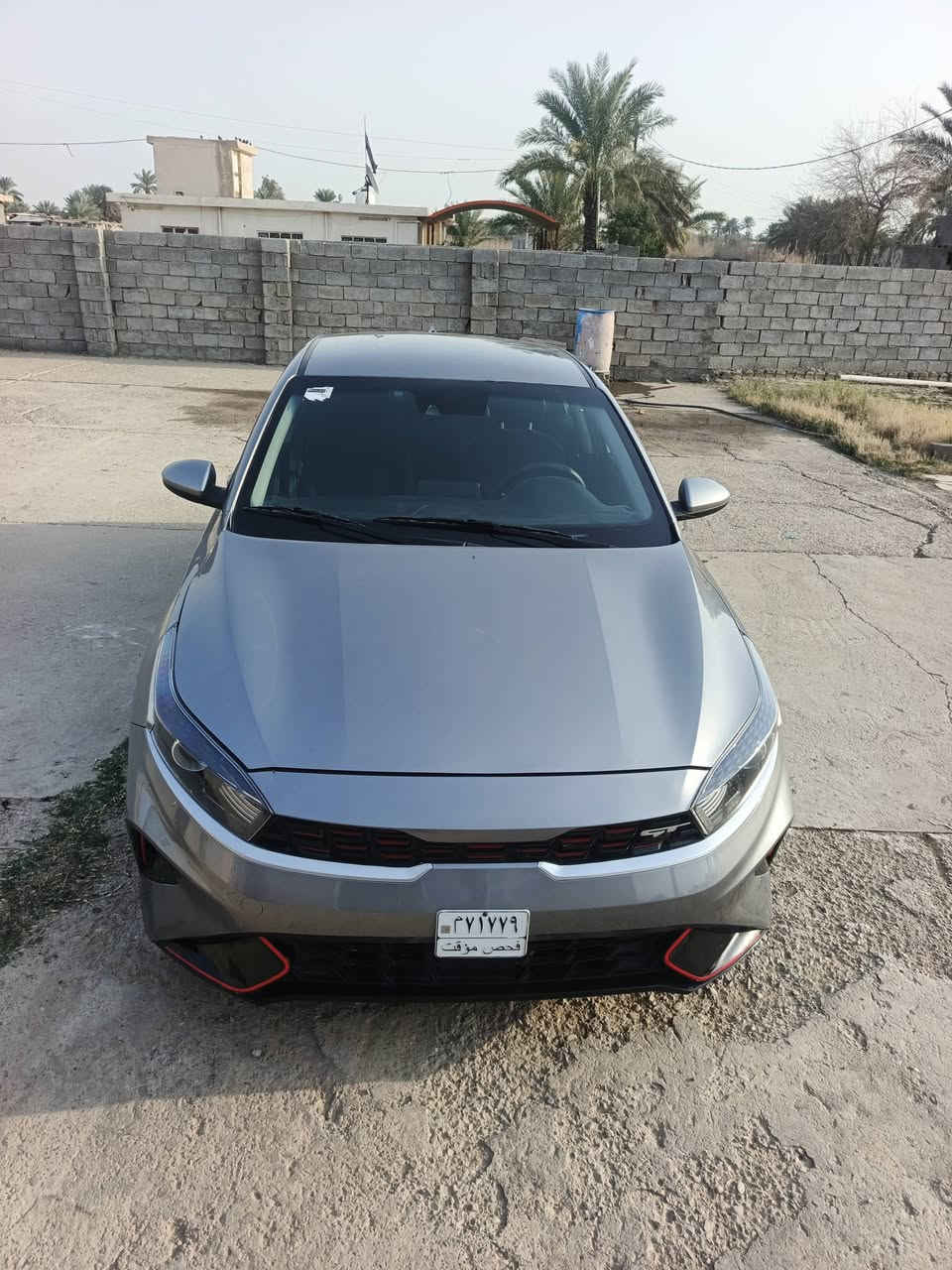 فورتي موديل 2023 صبق بنيد فقط مواصفات عاديه لسياره جديده بدون رقم تترقم جميع لمحافضات عده الإقليم مكان السياره بغداد أبو غريب *********** السعر 135 $  تريد مرقم ارقم ونطيك
