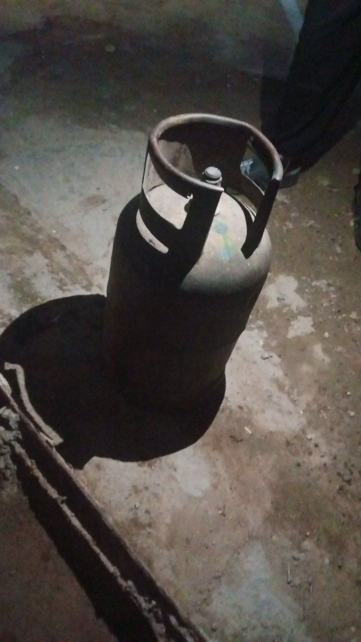 عندي هاي الغراض اريد ابيعهن محتاجه


**إذا كنت صاحب هذا الإعلان وتريد حذفه لأي سبب، رجاءا أرسل رسالة إلى الدعم الفني**