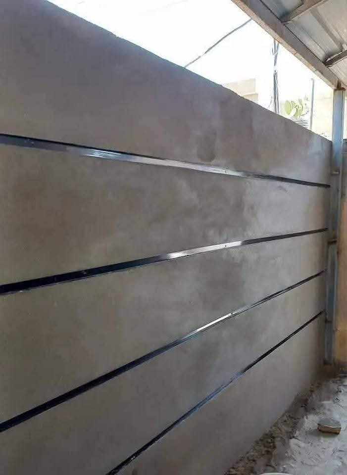 سلام عليكم خلفه لبخ سميت جص خشنه ونعمه بورك نثر شرط بشراف مهندس شغل فول ومكفول متفرغ حالين رقمي *********** وتساب وتصال
