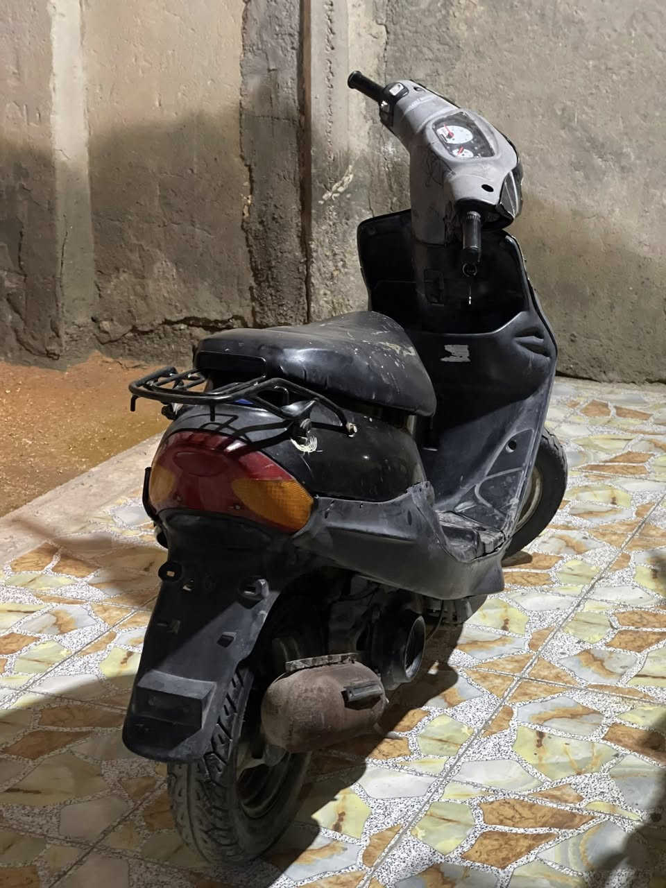 السلام عليكم دراجه بيجي للبيع مكان رميثه
هـ***********
