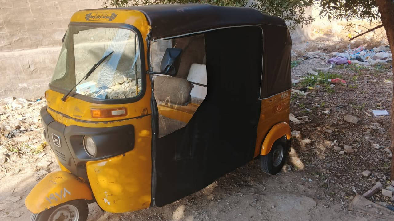 سلام عليكم تكتك البيع  2017

تكتك خير من الله  مكينه بلجيس  مال 20 

وراق صوليه 7 كهربياته شغاله 

جادر جديد بدون تعمير تكتك بلديه 

بيه بس خياس بل دواسات 

سعر 3 وربع  وبيه مجال الطيبين

مكانيه زعفرانيه 

‏‪***********‬‏  لاسيه فقط واتساب 

‏‪***********‬‏ نتصل وتدلل
