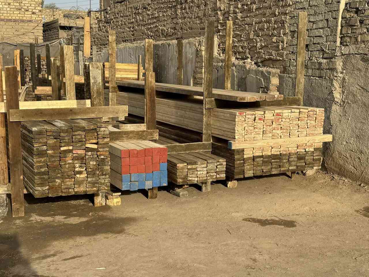 قالب خشب روسي انج تارس نظيف
العدد 6    مكعبات    للبيع

العنوان حله شارع 80 قرب مطعم ثابت 

الهاتف *********** - ***********
