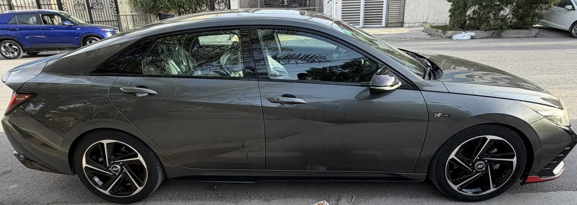 HYUNDAI ELANTRA 2023 N LINE
فول الفول  

بدون ايرباكك

محرك 1600 تيربو

كير اوتوماتيك دبل كلچ  7 نمر

فتحة سقف

يده كير + الستيرن شعار N

شاشه كار بلي و اندرويد اوتو

كشنات تدفئة 

بصمه ابواب وتشغيل

كشن جلد مطعم بمخمل +مغلف نايلون حراري 

كشن كهرباء 

شاشة كبيرة+ عداد ديجيتال

3 انظمة قيادة sport/ manol /smart

لايت لد نهاري ليلي 

رادارات امامي خلفي جانبي

تحديد مسار 

مثبت سرعة 

انارة ترحيبية 

ويل حجم 18 

سستم صوت boss

فول تحكمات ستيرن+شفتات ستيرن

اشاير بالمري 

شحن لاسلكي

انارة بالدشبول 

كامرة خلفية دوارة
السياره جديده ماشيه 28ميل 

السيارة بيهة صبغ دعاميات امامية وخلفية ومسطرة الصندوك فقط اخت الكلين يعني 

 

السعر   ($153)  بيهة مجال بسيط  
مكان السياره بغداد السيدية
للتواصل (***********)
