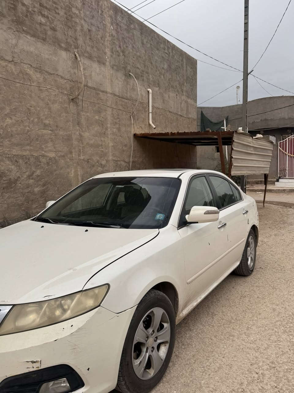 كيه اوبتما موليد 9  محرك 2000للبيع مكان النجف باقي تفاصيل اتصال ع رقم ***********
