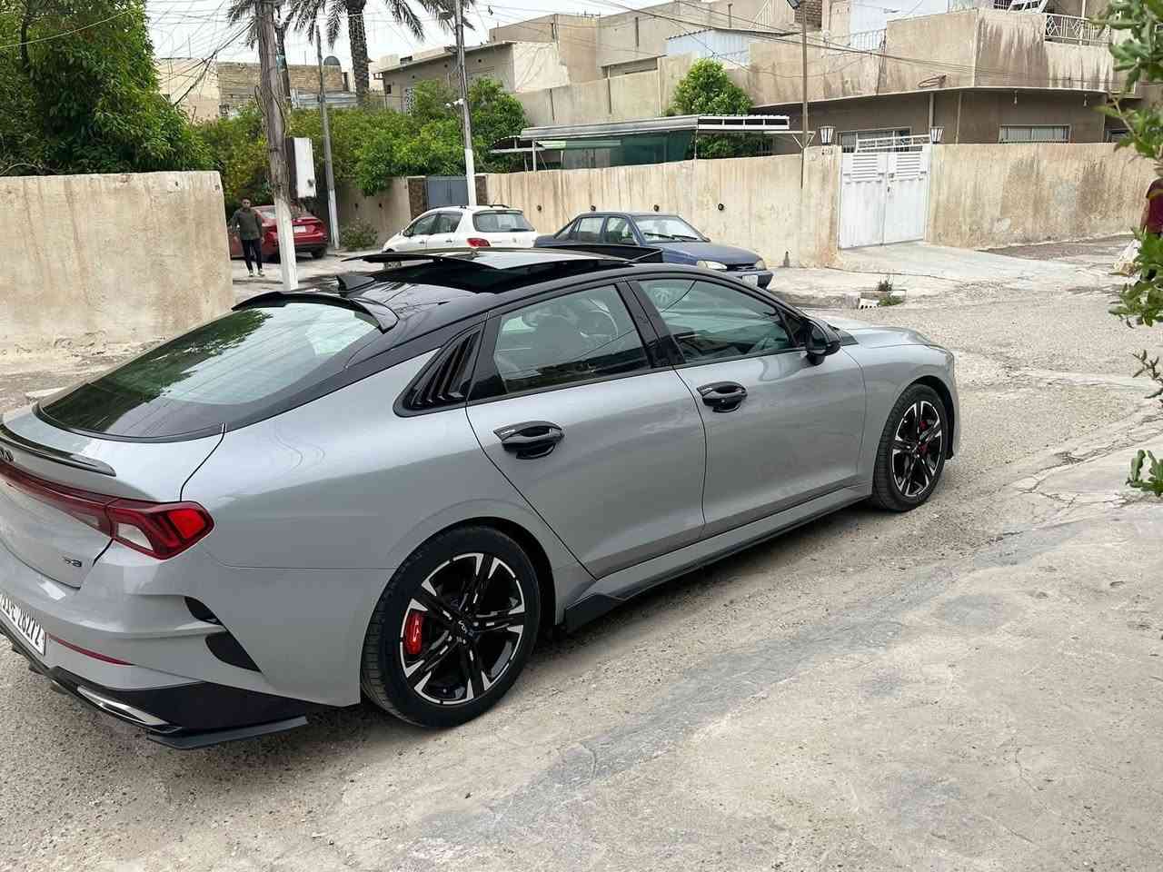 السلام عليكم
K5 GT line 2022

1_الون  سمنتي 

2بصمه 

3سايد بريك بصمه

5مثبت سرعه

6نضام ABS

7مانع انزلاق

8حساس  اطارات 

9بك لايت لد

10شاشه كبيره لمس

11كامره دواره

12كشافات اماميه 

13شاشه عطال 

14ويل كروم 

15ردار جانبيه 

16مراقبه نقطه العمياء 

17ردار الخطوط البيضاء  ردار امامي وخلفي وجوانب السياره 

18شاير  با المري 

19كشنات جلد اسود احمر 

20مقعد ساق كهرباء 

22نضام قياده خمس وضعيات 

23بلوتوث +usb+auX

24فول تحكم ستيرن 

25كير اوتو +عادي 

26نوتو بريك 

27الخريطه 📍

 28 زنود + ليد 

29نوتو هولد

30التشغيل عن بعد  

‏AOTO HULD 31

32تصميم خارجي رياضي 

33نضام المحلاحه

34مصابيح الخلفيه LED

35مصابيح ضباب LED

36محرك تيربو 1600

 بنوراما 

38  تشغيل عن بعد اطفاء عن بعد 

39 كشتات تدفئه 

مكان السياره بغداد البياع او السيدية   

رقمها بغداد باسمي 

حادثها بنيد فقط وليبل واحد السياره ايرباك ستيرن بدون شاصي وبدون لغد كفاله

السعر 179  بيها مجال بسيط

رقمي  ***********
