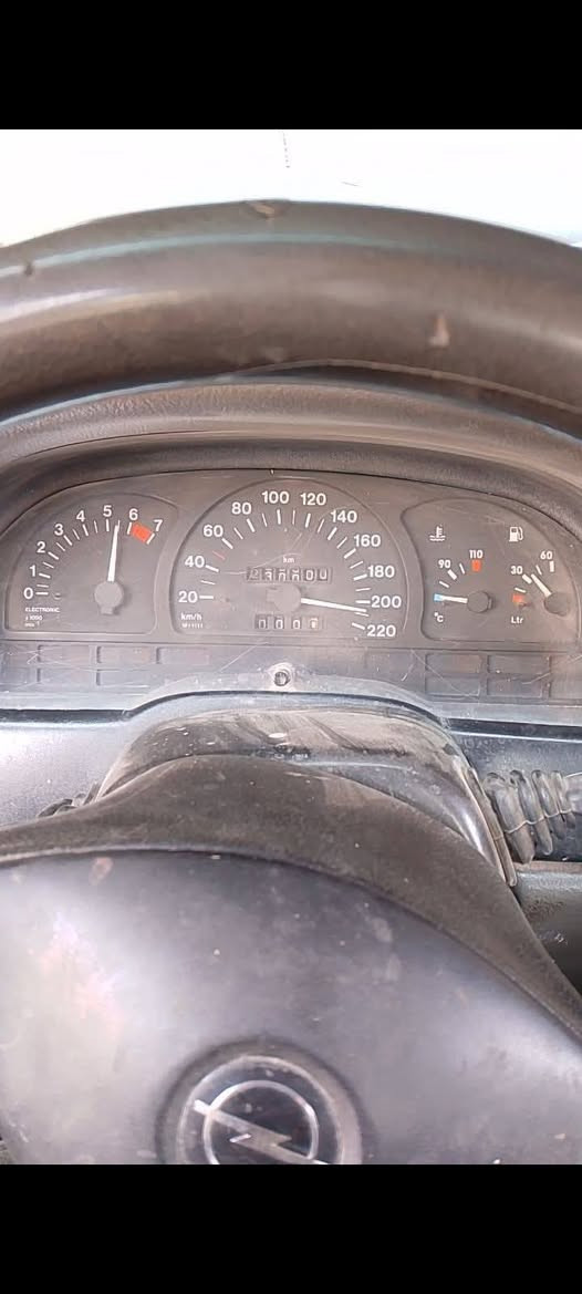 السلام عليكم
بيع مستعجل

أوبل فكترا حجم 18 شاديلهاا كابريتا مال كورلا سياره حلوه  

رقم الانبار الماني شرط التحويل

عنوان صلاح الدين بيجي 
                                                    سعر 25 $ 
***********
