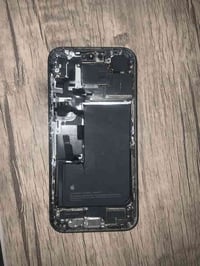 شاصي15 برو ماكس  كامل بطاريه اصليه سعره ٢٠٠ قفل  07756244056  ٠٧٧٥٦٢٤٤...