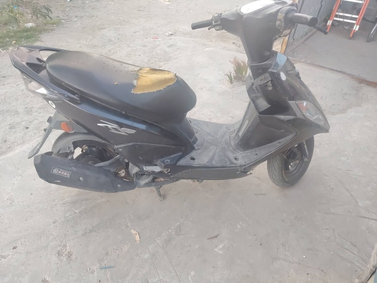 سلام عليكم ماكس حديث مضلع مكينه مكفوله سعر 600 بيها مجال مكان بغداد البلديات تقاطع الكهرباء ***********
