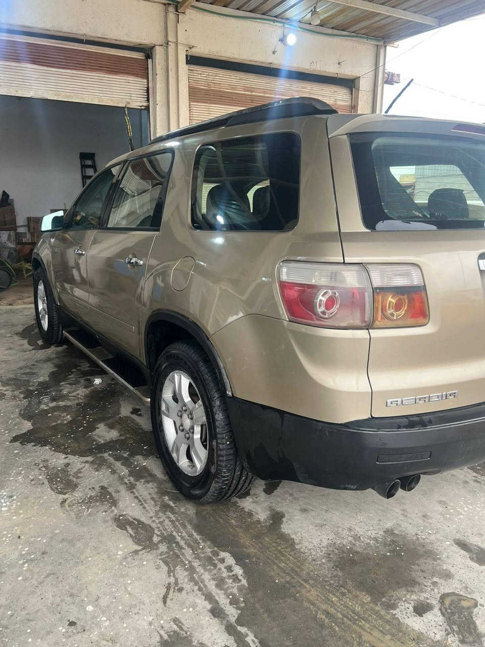 اللبيع ومراوس جمسي اكاديا مديل ٢٠٠٩ محرك ٣٦٠٠ السعر ٨٥ورقه
رقم بغداد تحويل مباشر بيه جاملق وبنيد ٧راكب سياحي 
‏‪0788 291 8578‬‏
