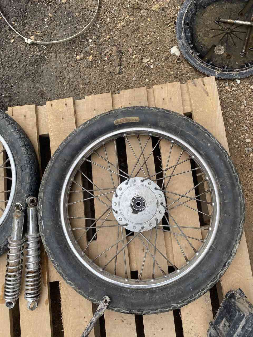 السلام عليكم شباب وياله مال اربعه كير نضيفات +دبلات خلفيه أريدهن شلعه كلهن مكاني كربلاء حي الابطاء سعر50 وبيهن مجال قلل ***********
