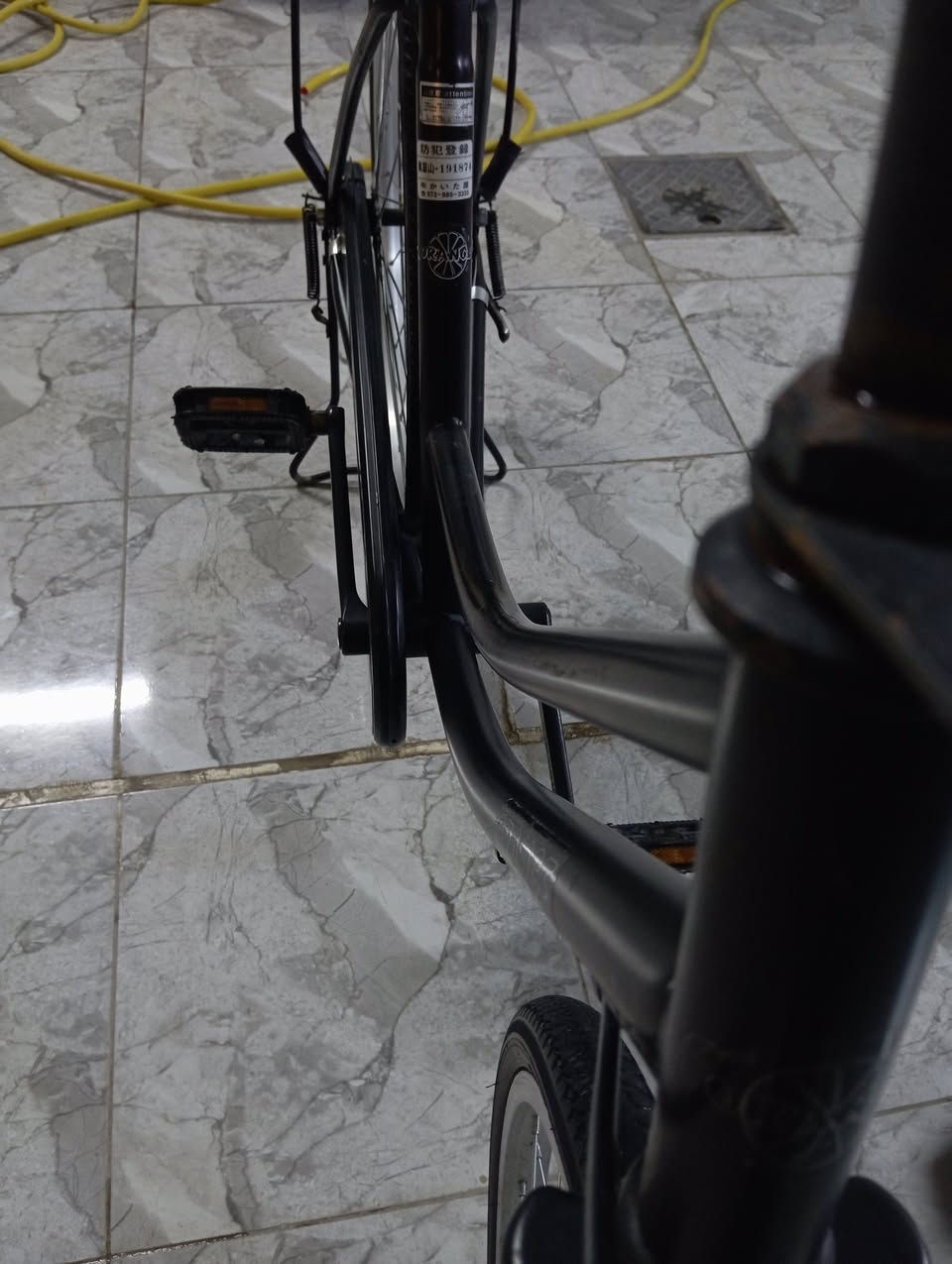 سلام عليكم بايسكل موديل 19 نضيف لون اسود طافي غراض كامله جاملغات عدد 2 سله وره قاعدة لايت بريك امامي مكان النجف مجمع ابو تراب السعر 120 و بي مجال


**إذا كنت صاحب هذا الإعلان وتريد حذفه لأي سبب، رجاءا أرسل رسالة إلى الدعم الفني**