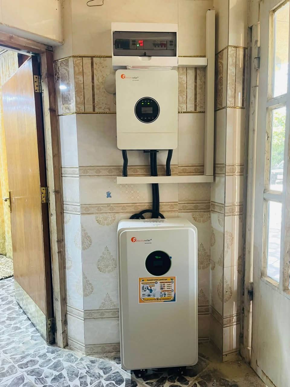 قامت قوة الشمس بتنصيب منظومات طاقة شمسية 

📍 فروعنا: تكريت – العلم – الحجاج – الضلوعية – بلد – يثرب – الحاتمية – الفلوجة – ديالى 
مكتب العلم ***********
***********
