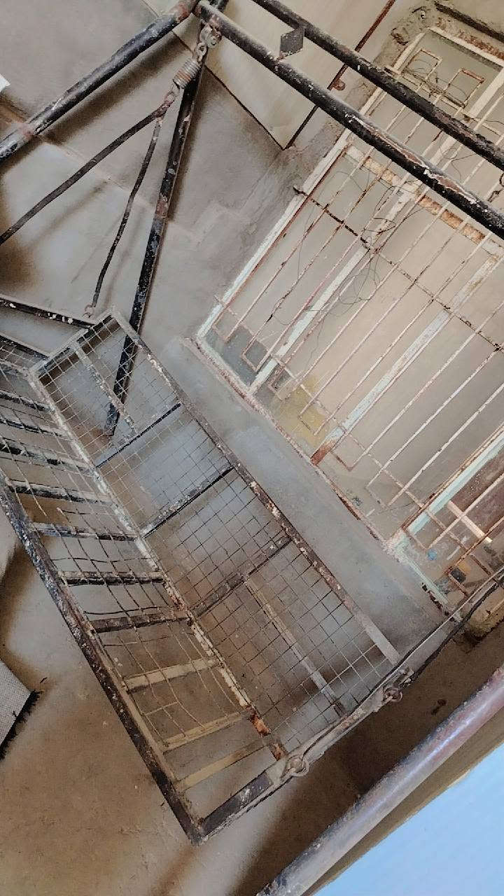 هاي المرجوحة جبيرة وحلوة يحتاجلها صبغ بس وتطلع تجنن نطوني سعر وتعالو اخذوها ❤️


**إذا كنت صاحب هذا الإعلان وتريد حذفه لأي سبب، رجاءا أرسل رسالة إلى الدعم الفني**