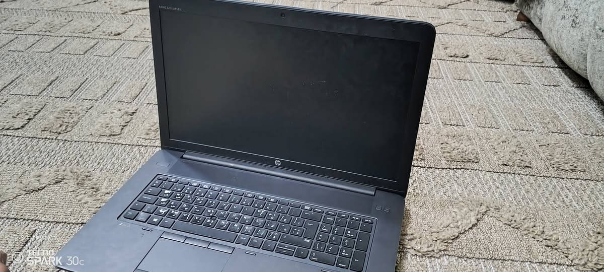 لابتوب العاب قوي وبرمجة ودراسة
المواصفات
الرام:١٦
الهارد:٥١٢
كرت الشاشه الخارجي:٦جيجا
الكرت الداخلي:٨جيجا
حجم الشاشة:١٧انج
الملحقات
ماوس كيمنك+جنطة+شاحنة اصلية

السعر :٤٠٠الف
رقم واتساب:***********
