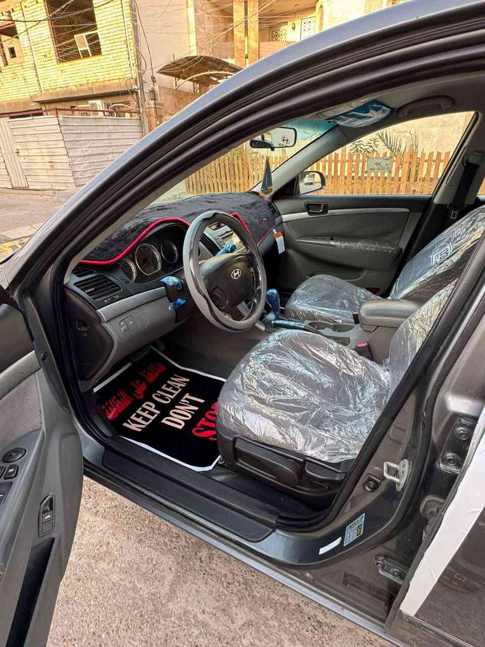 السلام عليكم🫡
هونداي سوناتا 2009
وارد امريكي
سيارة ليبل واحد مكفوله من ضربه وصبغ وتبديل حته الدعميات كفاله 
مواصفات سيارة
محرك 2400 دوش
كير 5نمر
ويل كروم
تبريد ثلج
سيارة احلى من صور
وبل عافيه على ياخذها
128وبيها مجال بسيط
تريد وكاله تريد تحويل
رقم أربيل 
مكان سيارة بغداد الزعفرانيه
متواجد رقم واتساب فقط
***********
