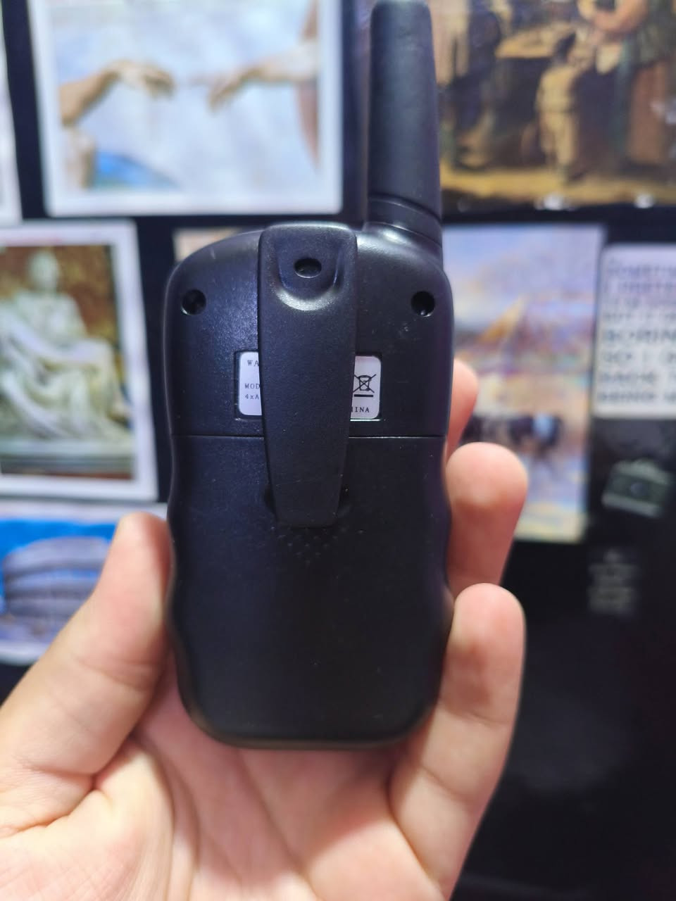 للبيع جهاز ووكي توكي من ماركة PROSTER
موديل PST004
المجموعة قطعتين
مدى الاتصال يوصل تقريباً 3 كم حسب المكان
متعدد القنوات مع خاصية البحث عن القنوات
شاشة LCD بإضاءة
بيه 5 نغمات اتصال وقفل أزرار
 جديد بالكارتون
السعر: 10 الاف
توصيل بغداد 5 الاف 
محافظات 6 الاف


**إذا كنت صاحب هذا الإعلان وتريد حذفه لأي سبب، رجاءا أرسل رسالة إلى الدعم الفني**