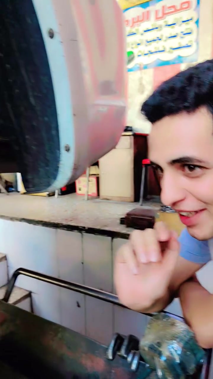 بغداد ساحة الطيران شارع الجام محلات البركه سيد محمد الحداد ابو الميزانيه و بلنص *********** ان شاء الله ماقصر ويه الكل الكروب الطيبين
