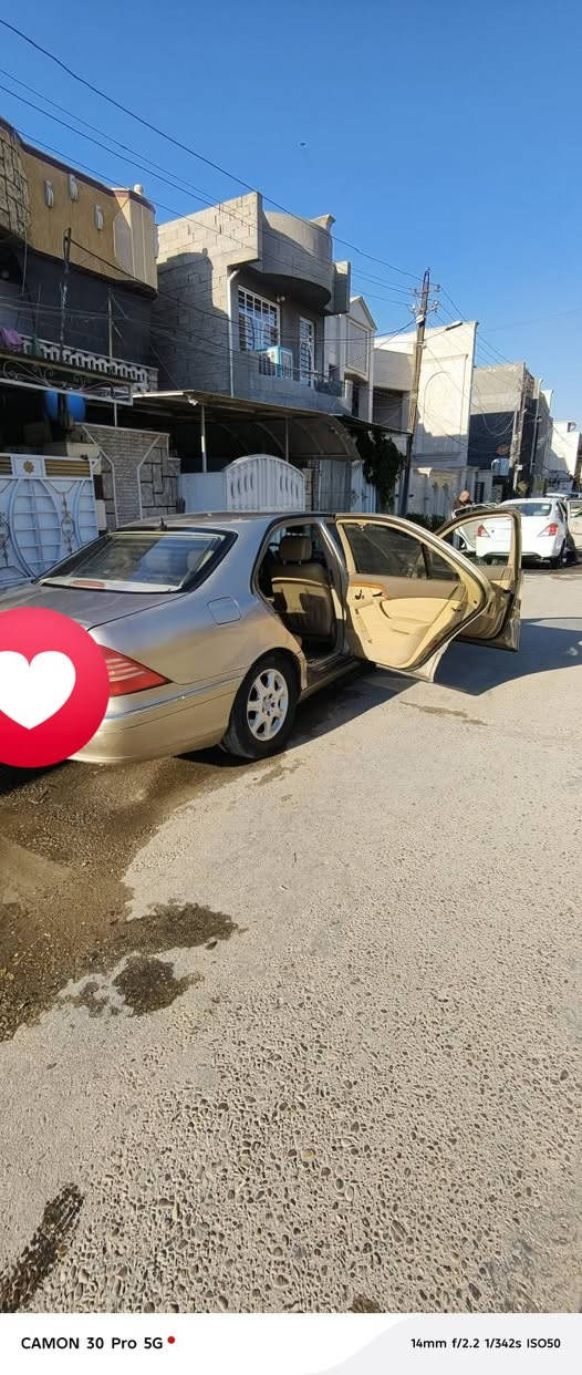 السلام عليكم مارسيدس بينز غواص موديل 2003 فول مواصفات فتحه بصمه تدفئة تبريد  تحكم ستيرن مري شفط جوبلس محرك نوزل مو عنكبوت بردات خلفيه وصفاح رقم انبار مشروع وطني مصفره غرامات هزه  25 بأسمي السياره تحويل مباشر السياره انظف من الصور وكله بلادي بدون قطره صبغ الكشنات خلفيه واماميه كهرباء سلايد روب السياره ماناقصه شي شغل واطلع 120 وبيه مجال بسيط للشراي للتواصل الاتصال على الرقم ***********
