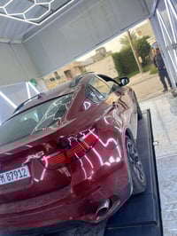 للبيع و مراوس bmw x6  موديل2011  بيهة قطعتين صبغ فقط   سياره كلش جديده...