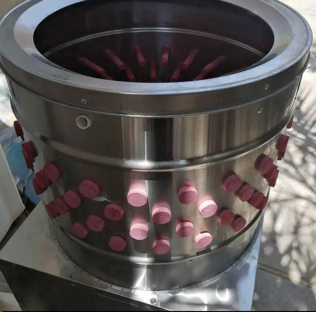 هلاسة نضيفة استعمال قليل جدا الحجم الكبير الاصلي توجد بل نجف للعلم نضافة فول مكفولة ١٠٠/١٠٠ الرقم يوجد واتساب ***********
