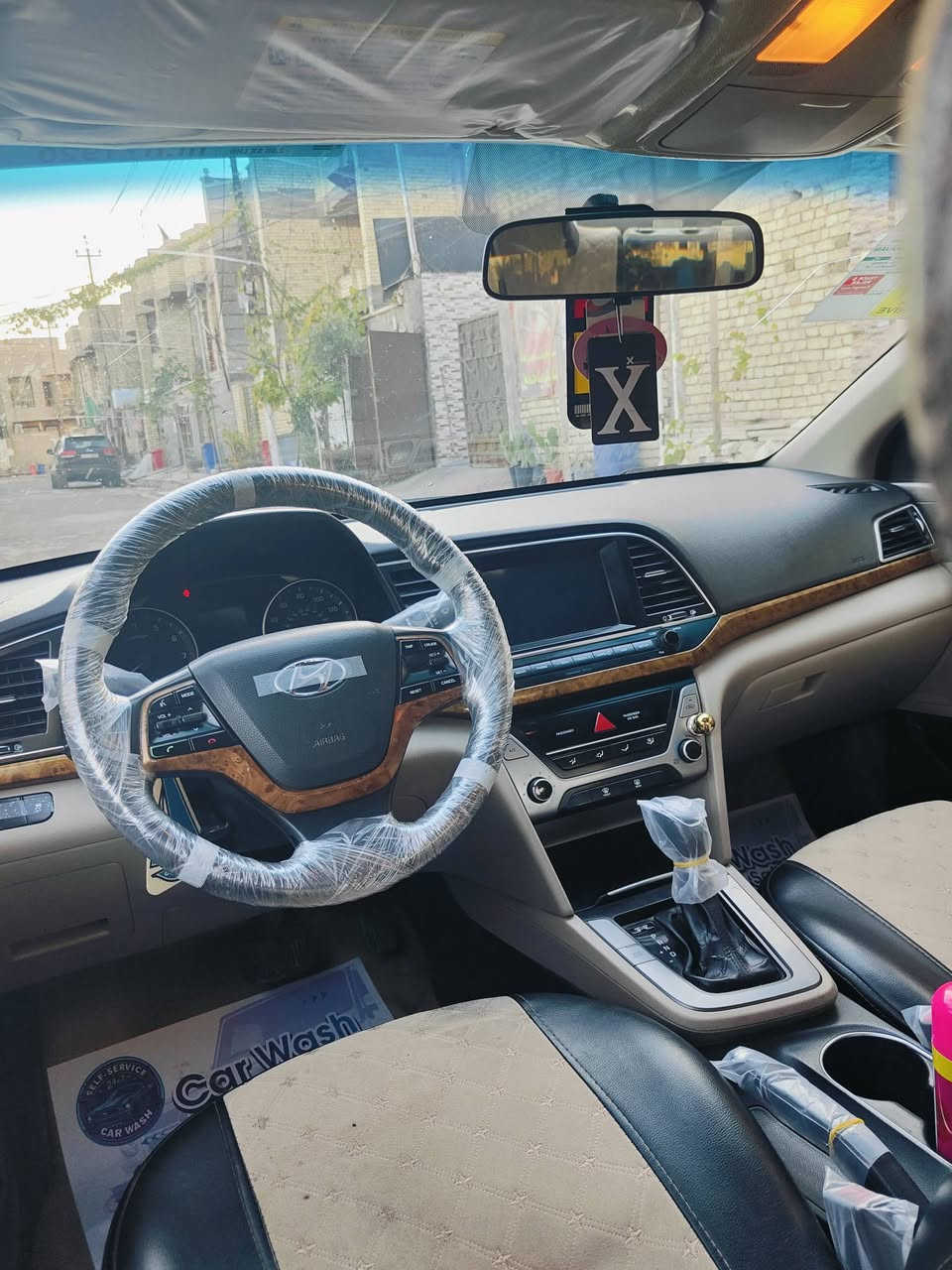 ياالله السلام عليكم النترا 17
السياره ليبل واحد حادثه الدعاميه الخلفيه 
السياره جاهزه وجديده 
مكينه كير AT محرك دوش 
تخم تاير جديد 
امصفره هيه وغرامات 
سنويه لل29 
تبريد شغال 
شاشه جبيره 
كامره شغاله 
صدر امامي خلفي كله جديد 
مكينه كير مكفولات 
مكان السياره بغداد 
السعر والاستفسار انتصل عله الرقم وبيك خير ودلل 
***********
