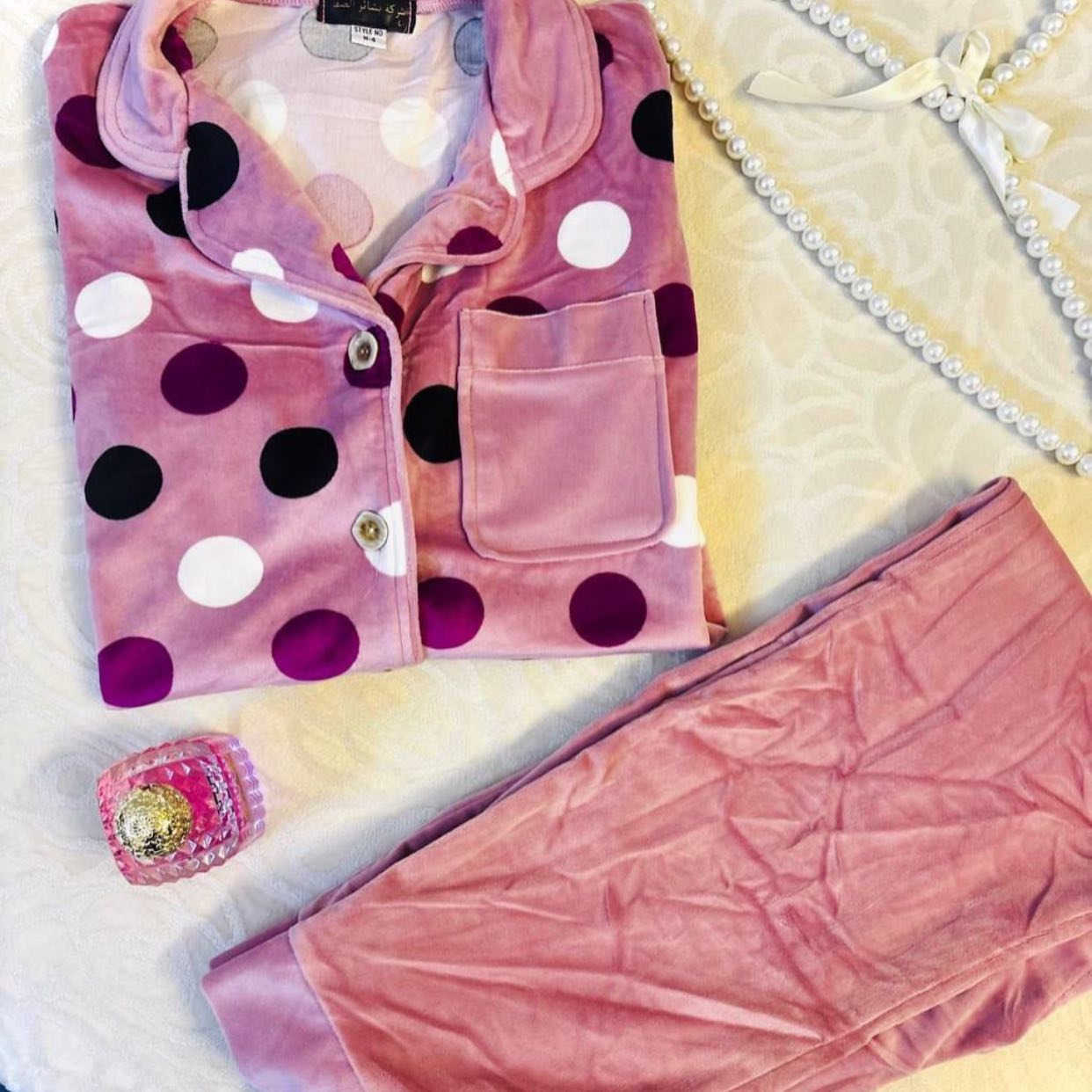 تراكات بهارية نسائية 
القياسات فري سايز
من وزن 50 الى 85 
متوفر خدمة توصيل لكافة محافظات العراق
#العراق #بغداد #البصرة #الموصل #اكسبلور


**إذا كنت صاحب هذا الإعلان وتريد حذفه لأي سبب، رجاءا أرسل رسالة إلى الدعم الفني**