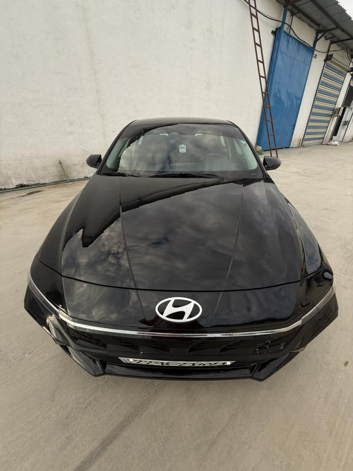 السلام عليكم
هونداي النترا
موديل 2024
ماشيه 17mi
ترقيم جديد ودخول جديد 
اللون اسود
المواصفات
شاشه 
شاشه دجتال 
لد بالدشبول متغير
كامره
تحكم ستيرن فول
ويل كب
رادار امامي
رادار خلفي
رادار جانبي نقطه عمياء
تحديد مسار
قياده ذاتيه
تنبيه خروج عن المسار
اوتو ستوب
لد نهاري
وبعض من المواصفات الاخرى
السياره دخول جديد وترقيم جديد
تريد تحويل تريد وكاله

صور امريكا بالمنشور 
صبغ فقط دعاميه اماميه بالباقي كله مكفول
وتعديل رصعه بالبنيد بتقنية PDR
وبيه سونار وكامله السياره 
السعر 165$
للاستفسار ***********
الموقع بغداد الكاظميه چكوك
