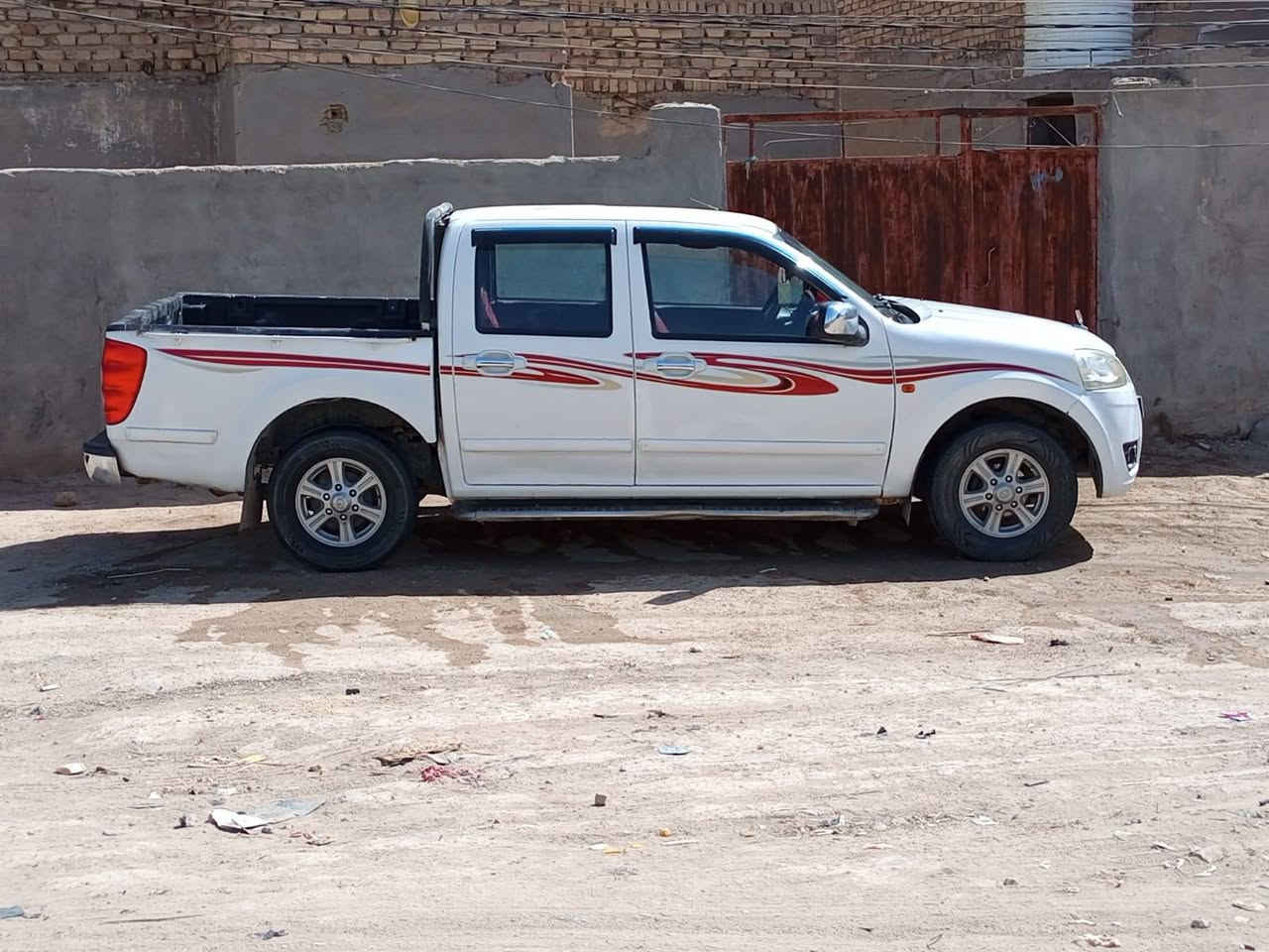 كريت ويل للبيع موديل ١٣السعر ٦٥ وبيه مجال الشراري يتصل الديوانيه ناحيه ال بدير  ***********
